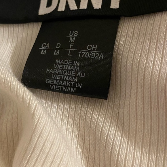 DKNY henley puff sleeve top - Picture 5 of 5